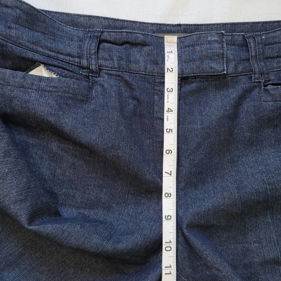 Covington Size 14 Dark Wash Denim Trousers Pockets Casual Straight Leg Classic - Picture 3 of 8